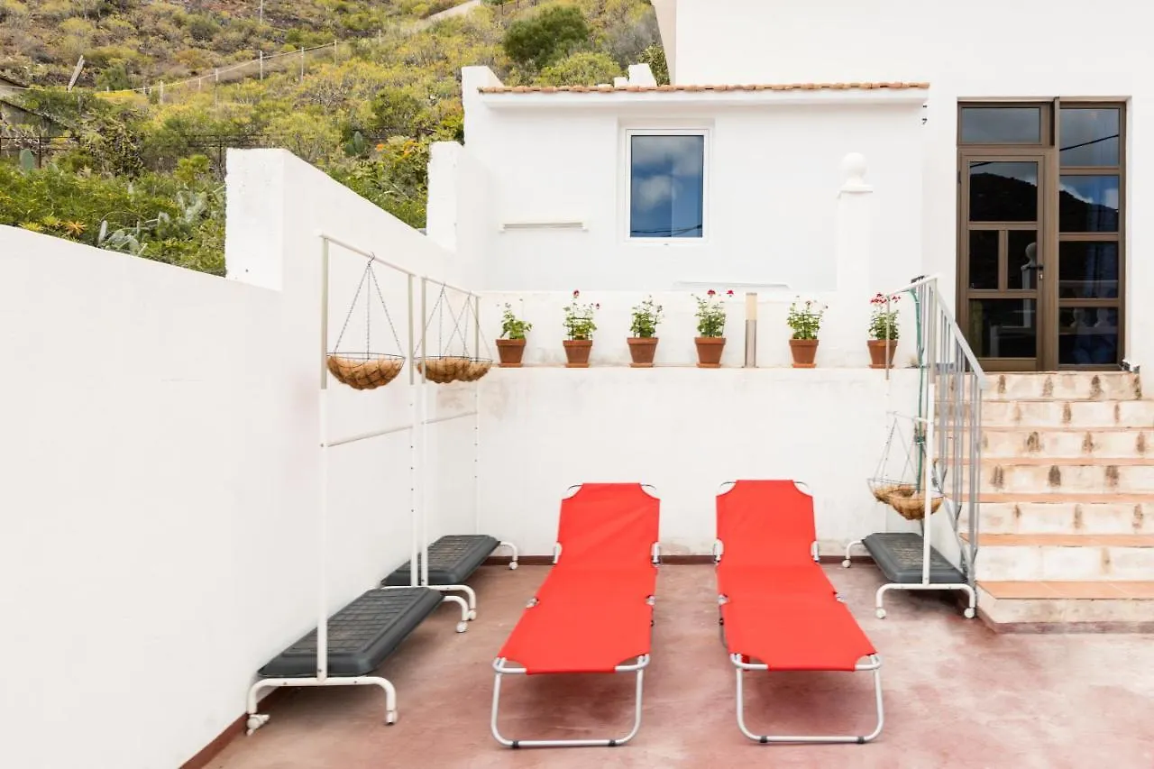 Apartment El Rinconcito: Cozy Space In A Seaside Village Santa Cruz de Tenerife Spain